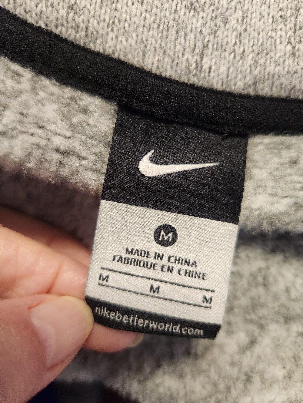 Nike Full Zipped Knit Jacket Size Medium. - Picture 4 of 5